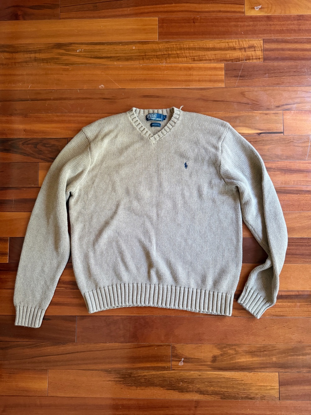 Ralph Lauren Men's Cream V-Neck Cotton Sweater with Navy Pony